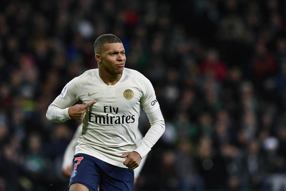 MacBook Pro 五年来最大改版要来了? 2026 款或彻底推翻现在的设计